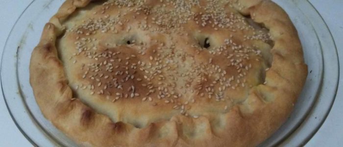 Постный пирог с капустой, репой и грибами