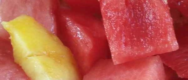 Десерт. Арбуз и персик