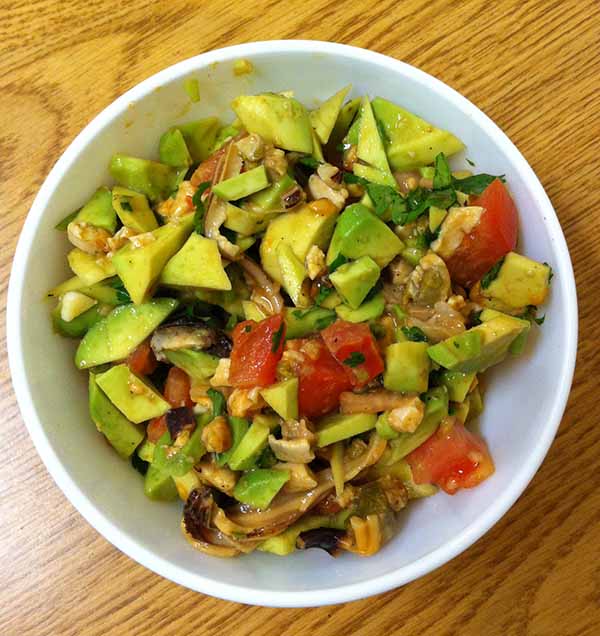 салат из авокадо