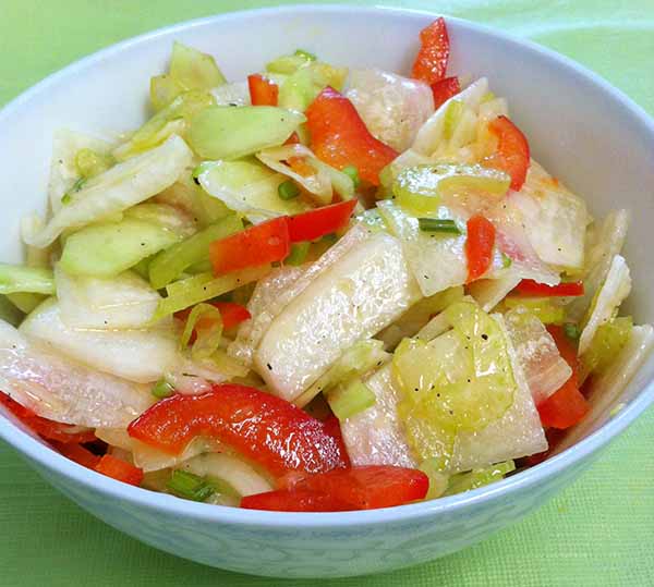 салат из дайкона с помидорами