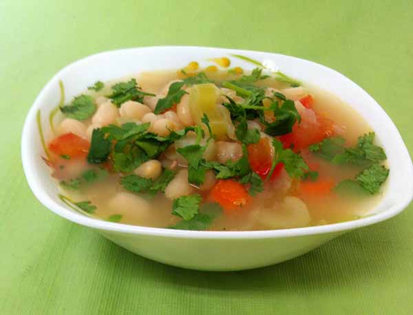 Суп без масла, с белой фасолью и грибами