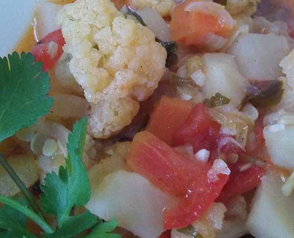 Теплый салат «Овощной привет».